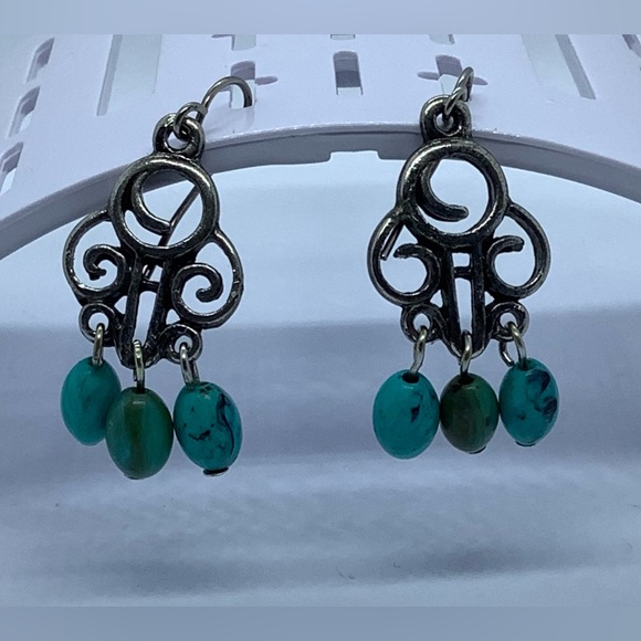 Dangle Style Earrings - Picture 3 of 6